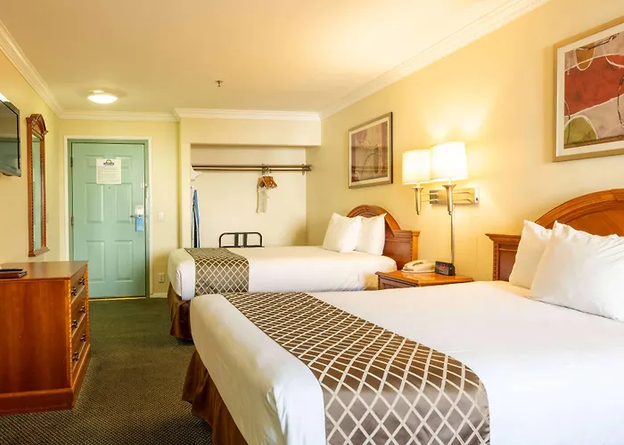 Days Inn By Wyndham Santa Monica