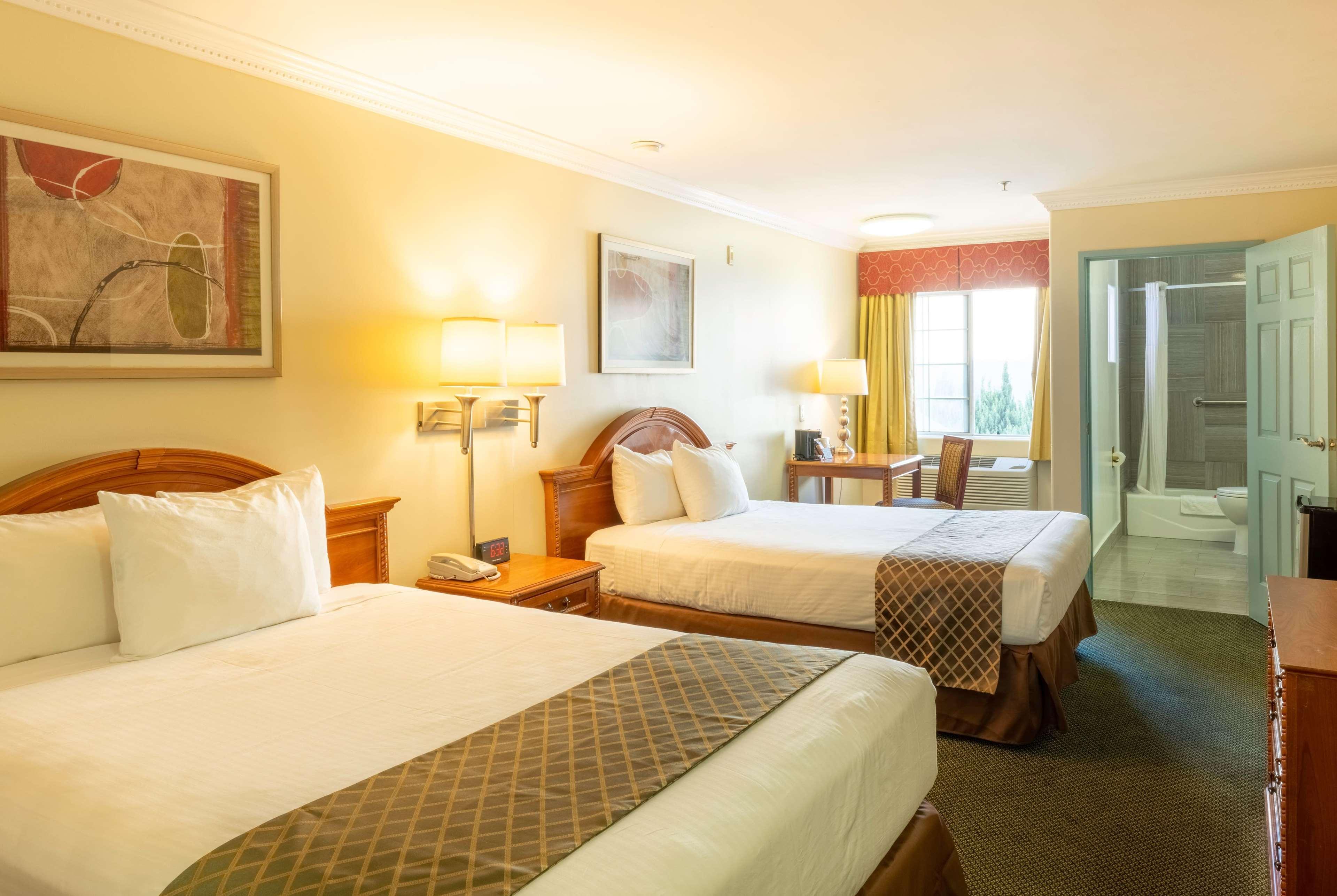 Days By Wyndham Hotel