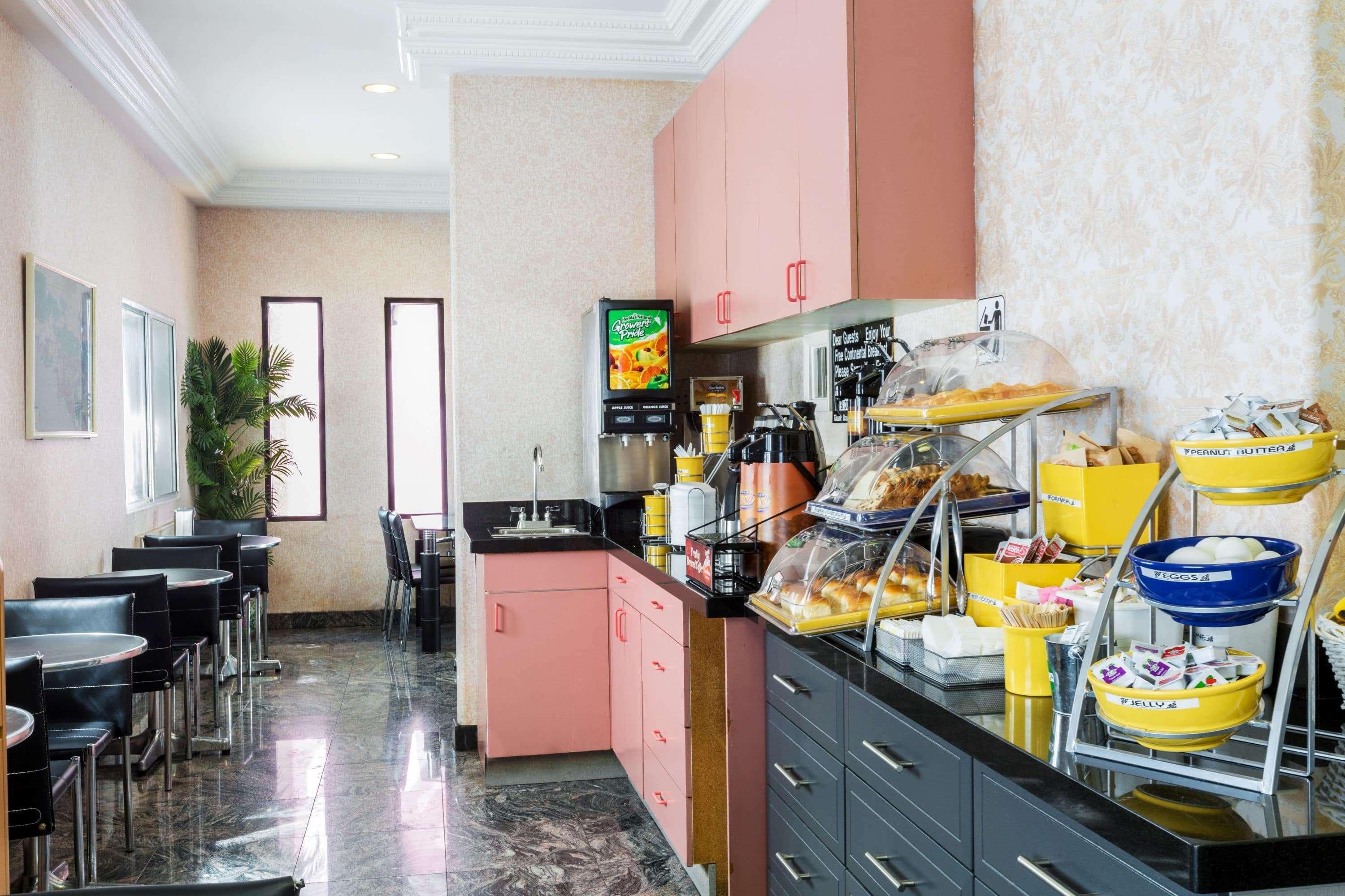 Hotel Days By Wyndham 3*