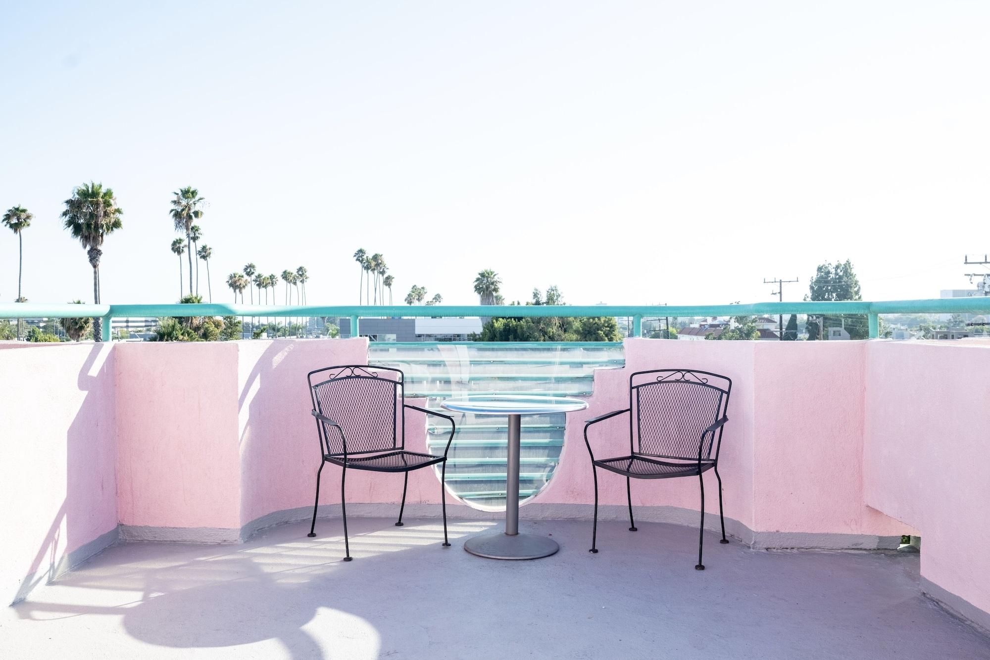 Days By Wyndham Hotel 3*