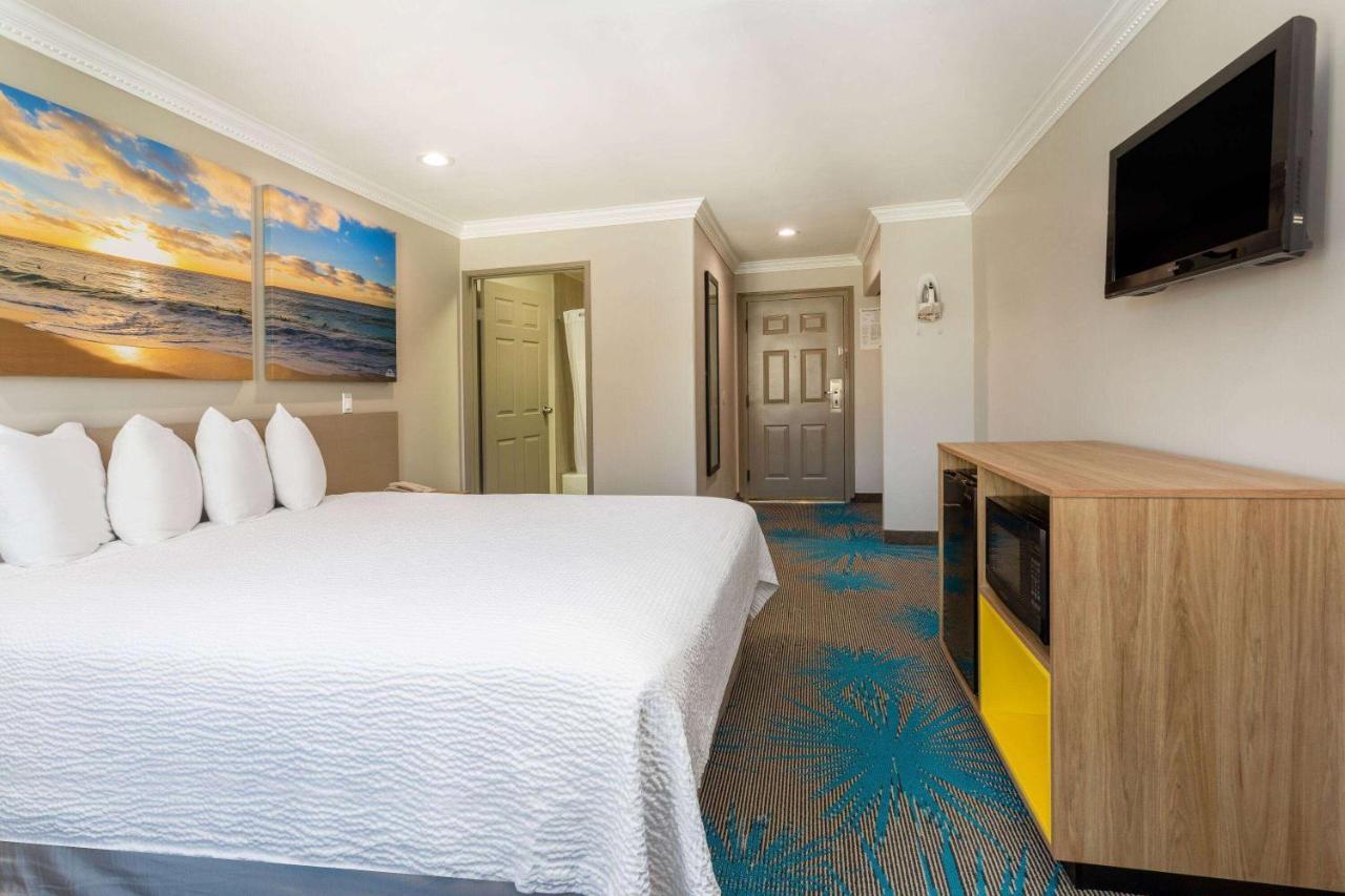 Hotel Days By Wyndham Santa Monica